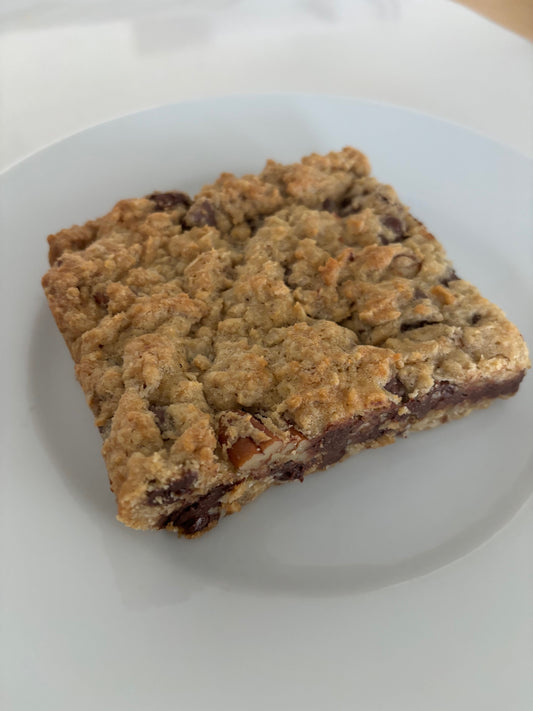 Oatmeal Chocolate Chip Pecan Bars (8x8 Pan)